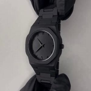 Black Minimalist Analog Wrist Aura Watch With Stainless Steel Strap And Butterfly Lock